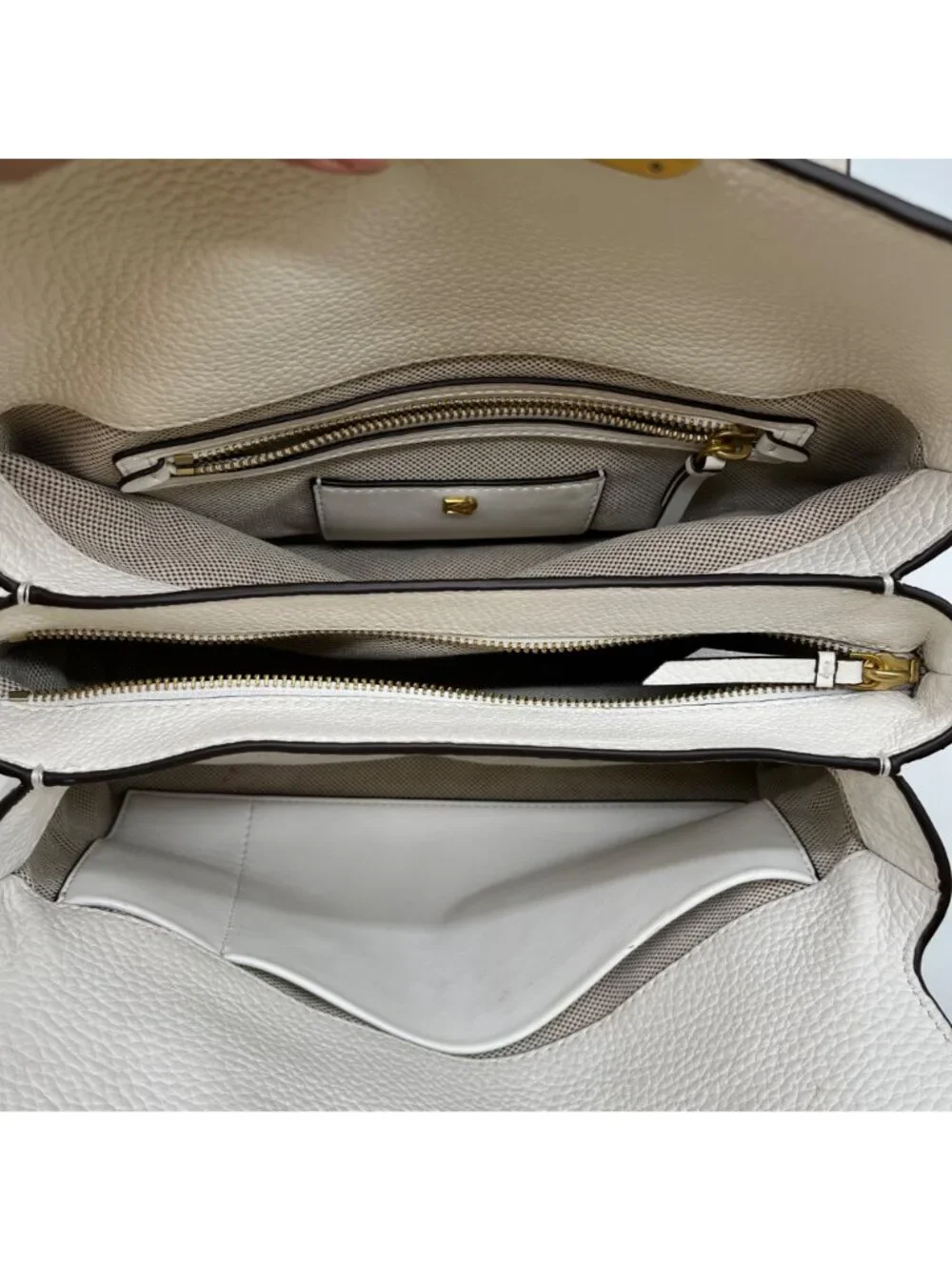 Donna Karan Brilliant White Pebbled Leather Amagansett Convertible Satchel Bag